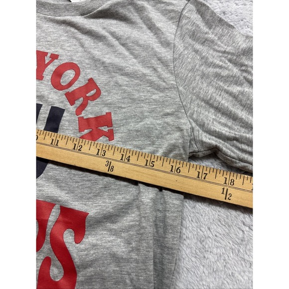 The Nike Tee New York Giants NFL T-shirt Boys L 14/16 Gray New - Picture 3 of 5